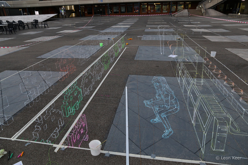 Illustration for article titled 3D Space Invaders Chalk Art